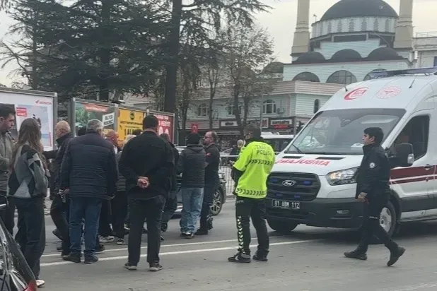 Düzce’de otomobil motosiklete çarptı: 1 yaralı