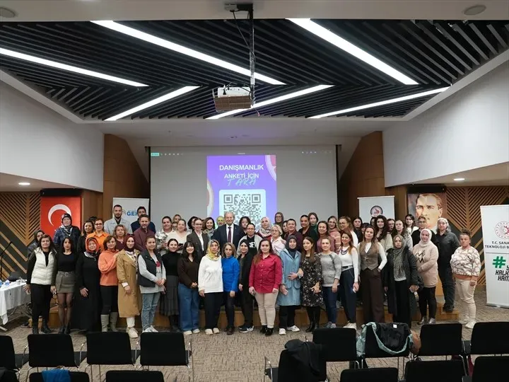 Kadın Girişimciler İhracat Eğitimiyle Global Pazara Açılıyor