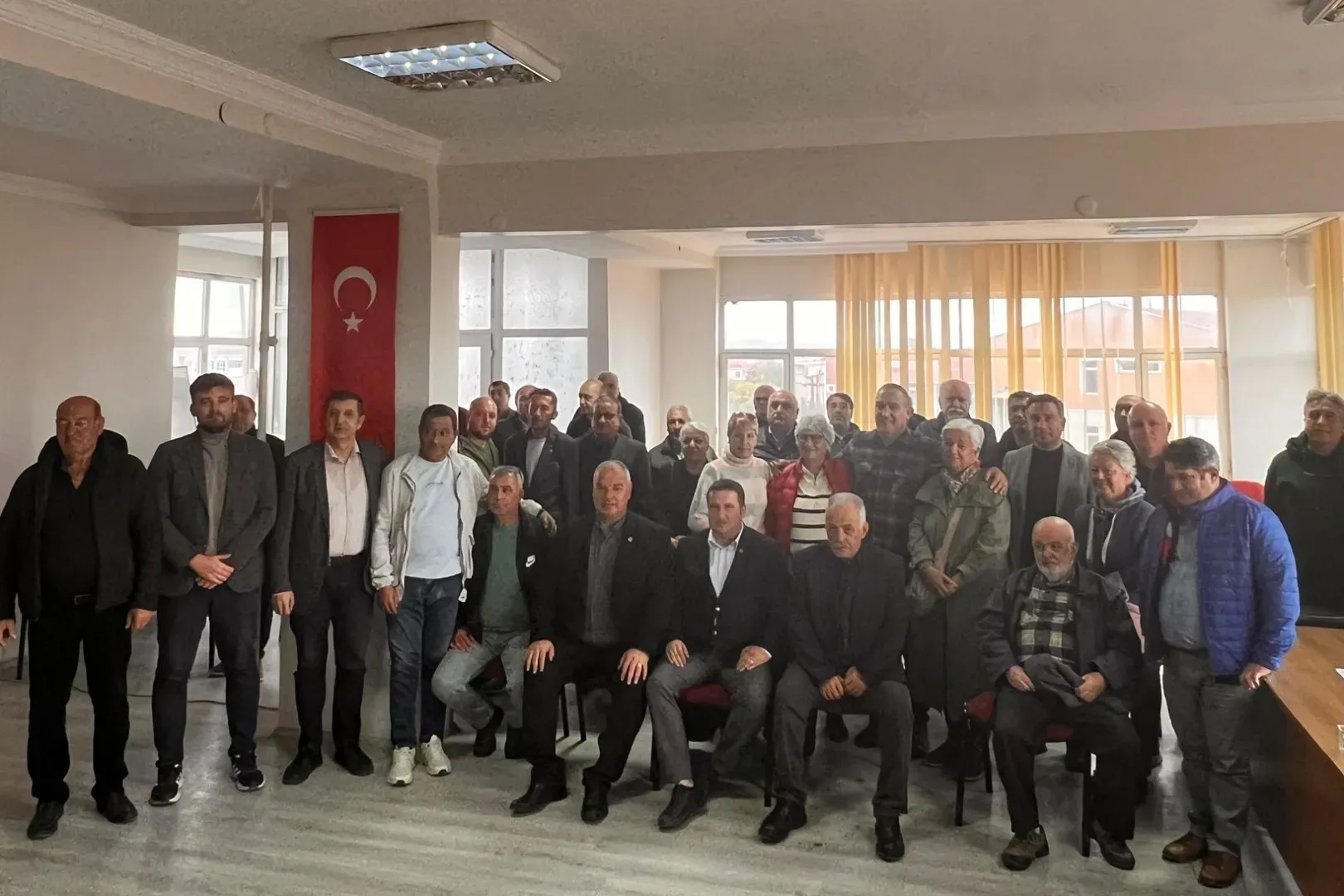 Enez Gönüllüleri Gala Gölü için ayağa kalktı