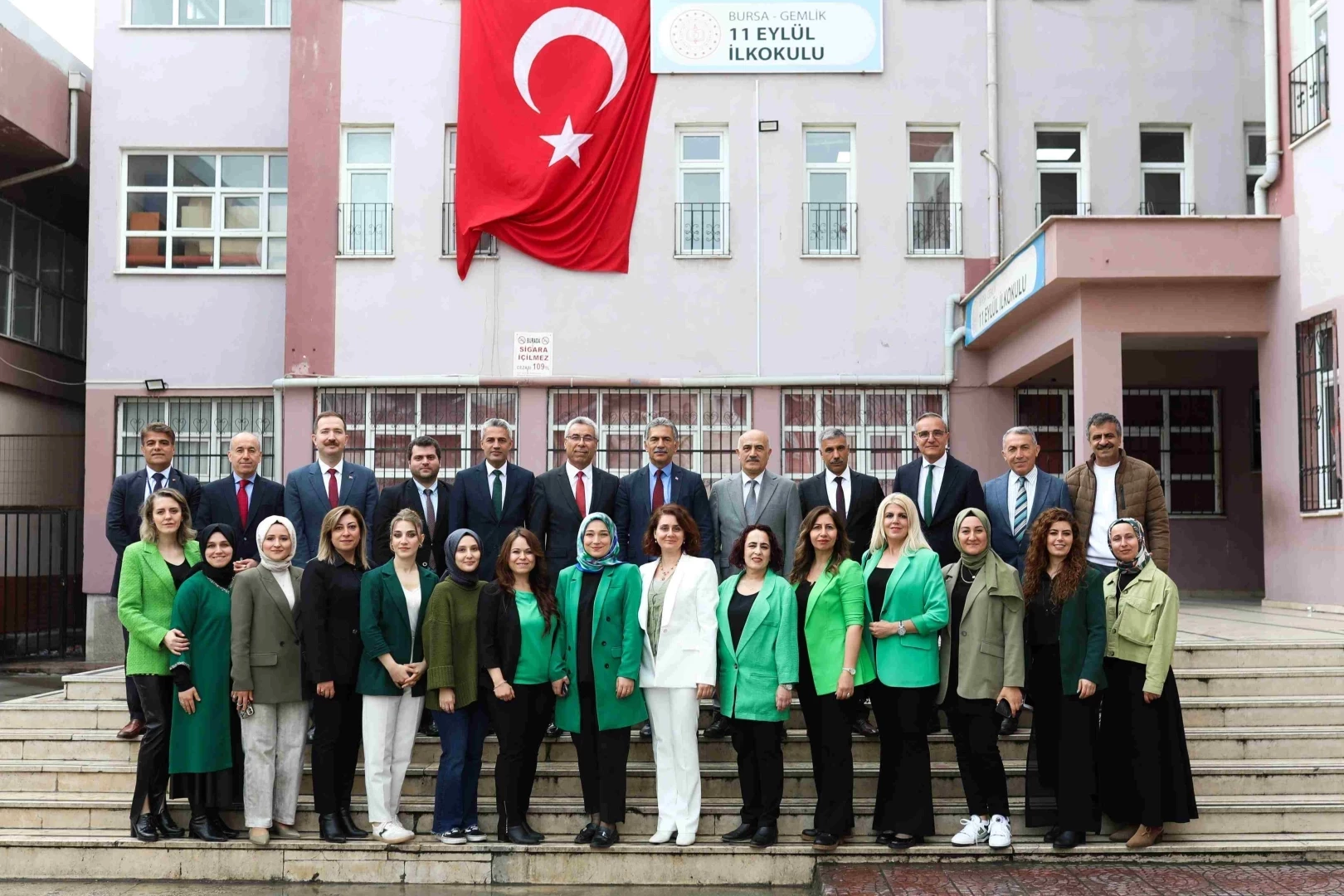 Bursa Gemlik 11 Eylül İlkokulu
