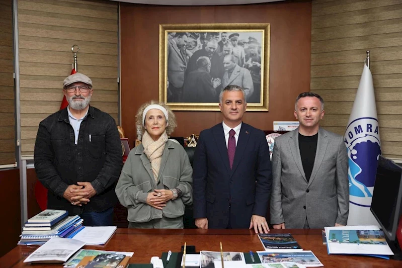 YAZARLARIMIZDAN BAŞKANIMIZA MAKAMINDA ZİYARET
