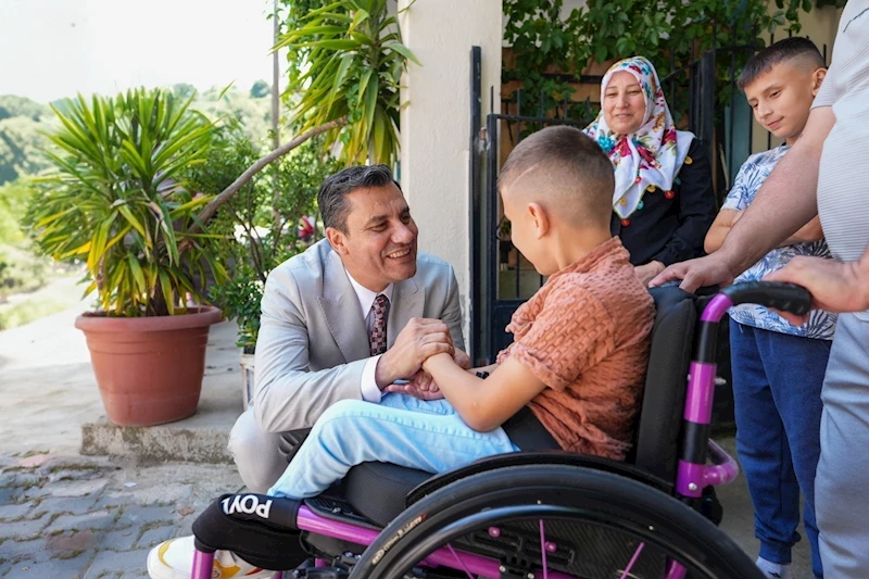 Başkan Zeyrek’ten Küçük Ali’ye Bayram Sürprizi