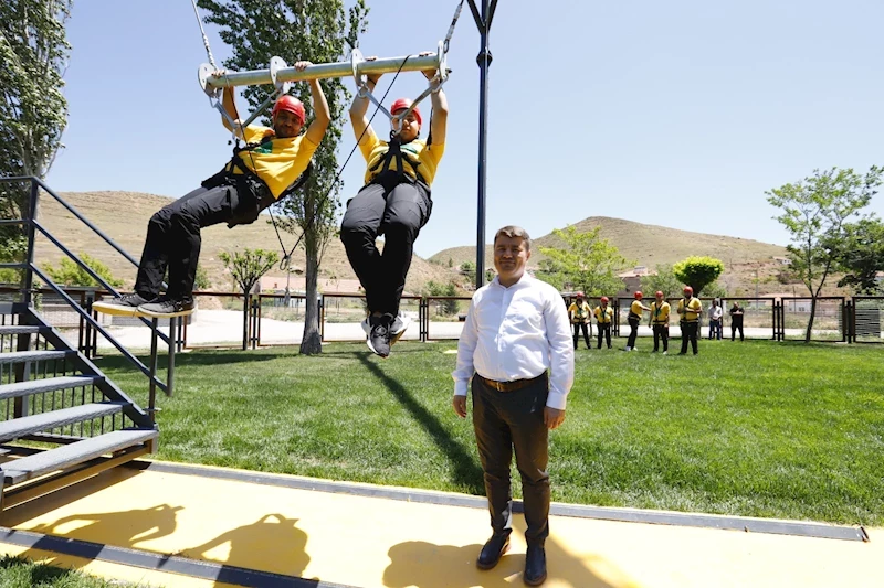 MACERA PARK’TAN BİLİM MERKEZİNE: AKSARAY BELEDİYESİ “YAZ SENİNLE GÜZEL”İ HER NOKTAYA TAŞIYOR