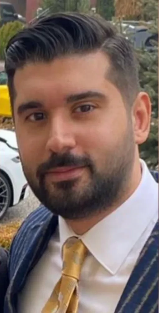 TANER AY  KİM?
