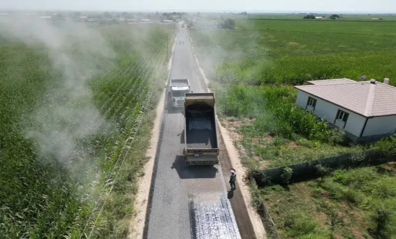 SURUÇ’TA 7 KİLOMETRELİK YOL SATHİ ASFALTLA YENİLENDİ