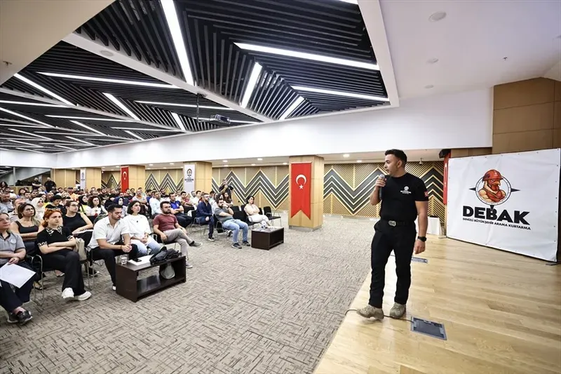 Büyükşehir afetlere karşı gönüllü gücünü artırıyor