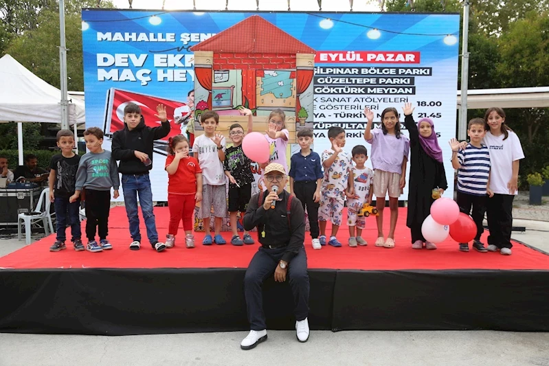 Çocuklara eğlence, meydanlara milli heyecan: Eyüpsultan’da şenlik var